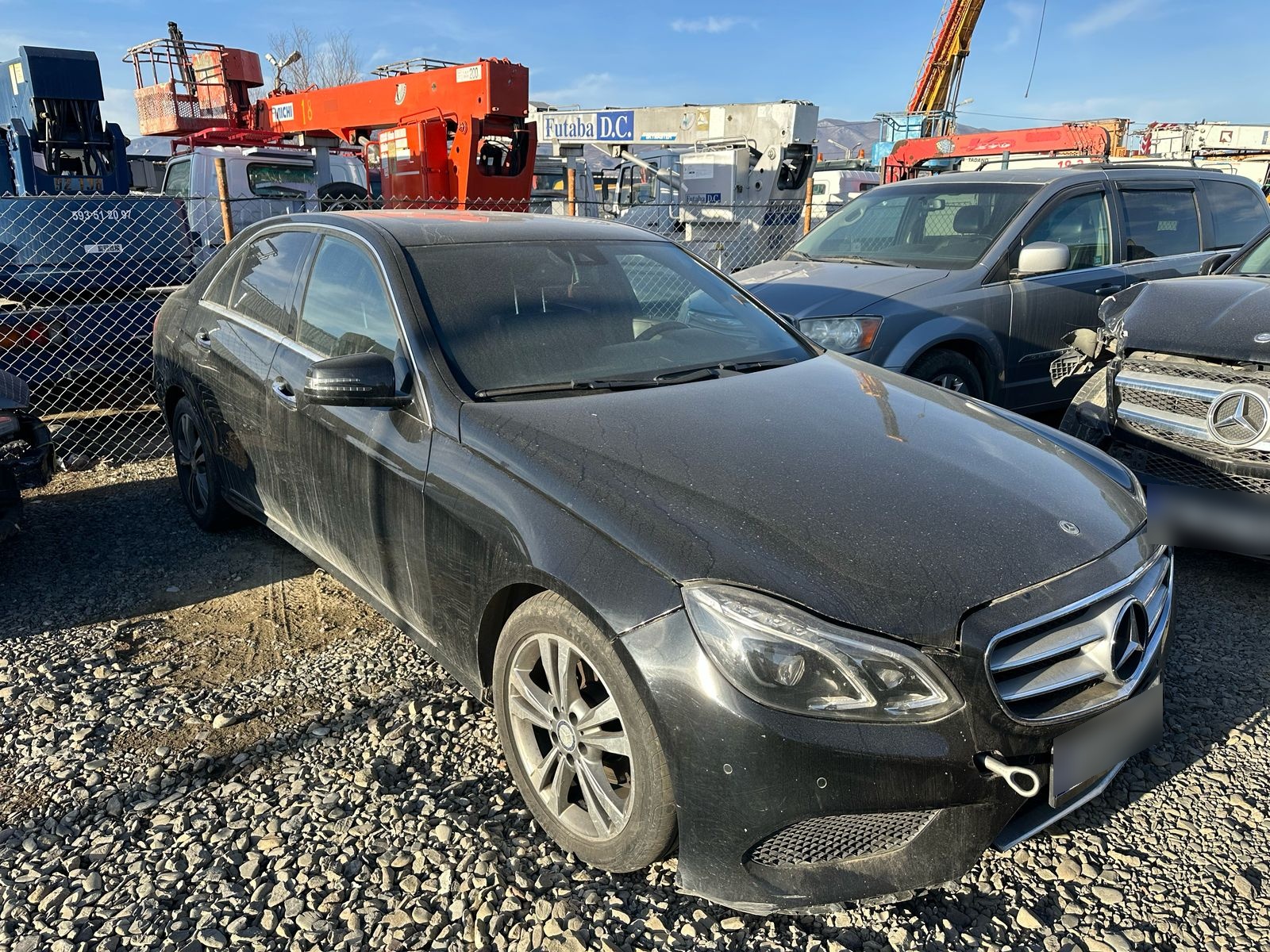 Mercedes-Benz E 220 2014 — photo 2