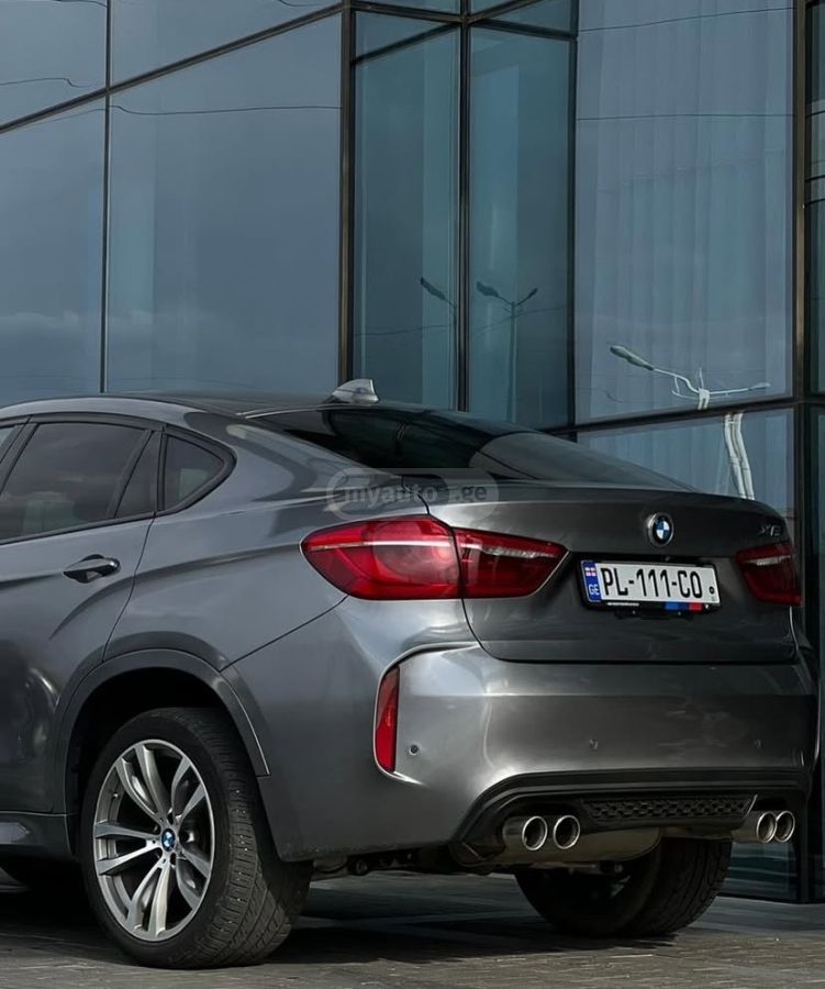 BMW X6 2018 — photo 2