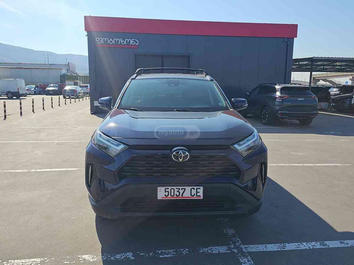 Toyota RAV4 2022 — photo 2