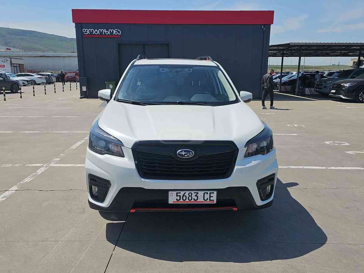 Subaru Forester 2021 — photo 2