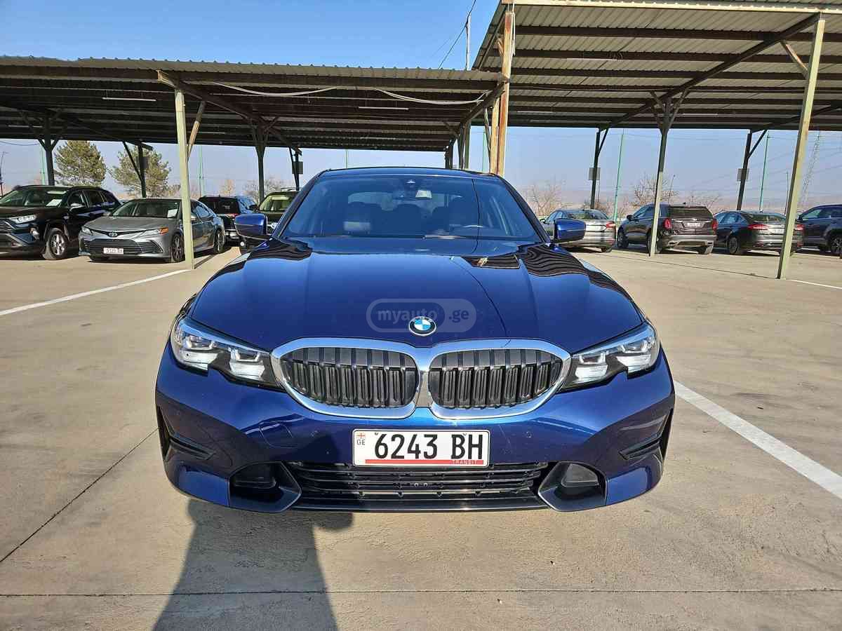 BMW 330 2020 — photo 2