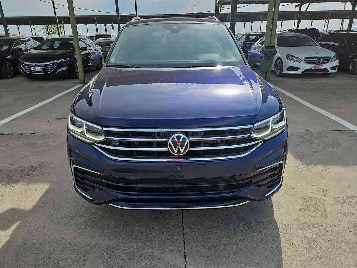Volkswagen Tiguan 2022 — photo 2