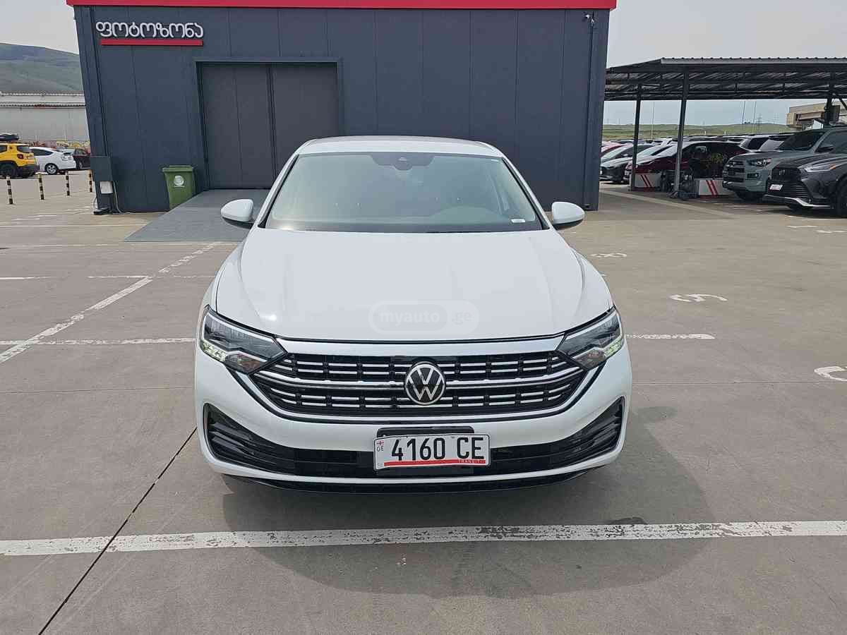 Volkswagen Jetta 2022 — photo 2