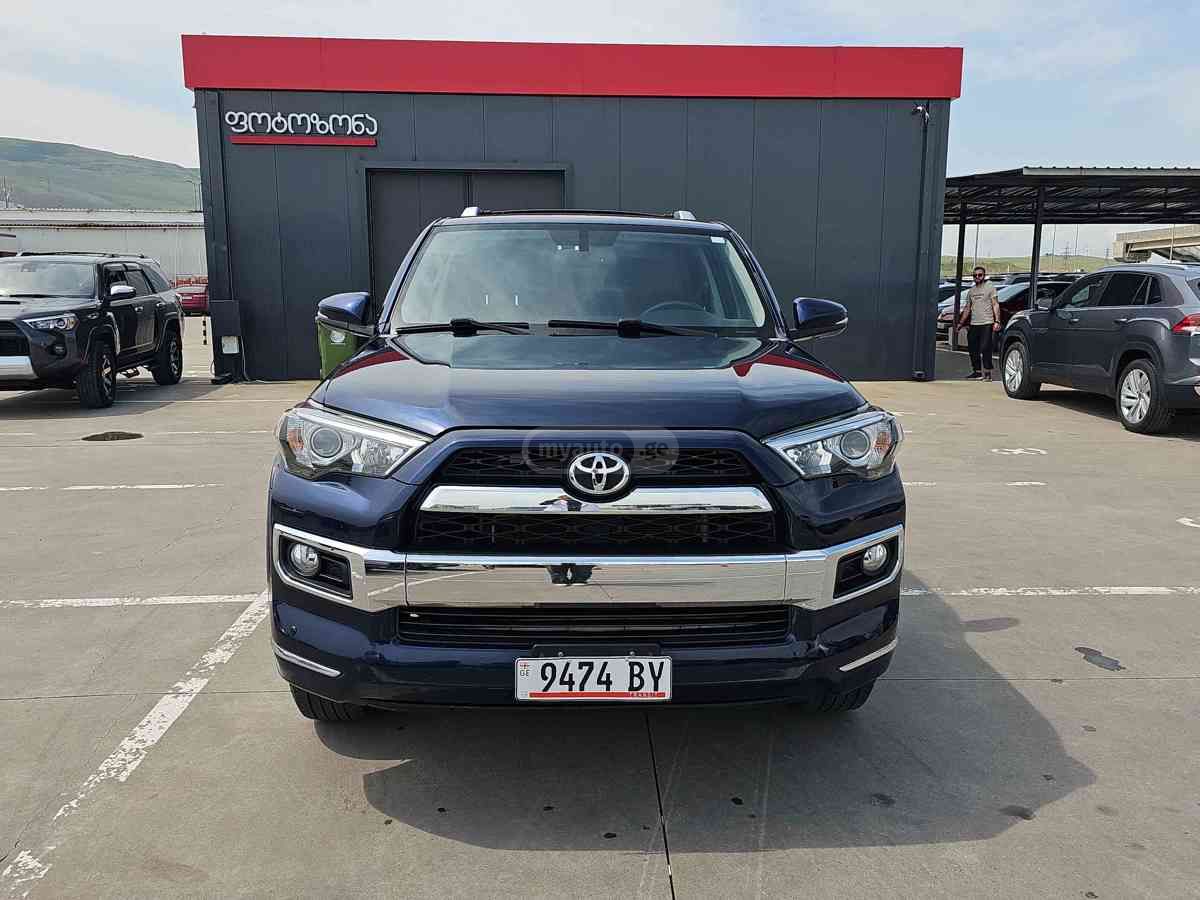 Toyota 4Runner 2018 — photo 2
