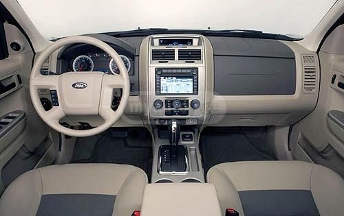 Ford Escape 2010 — photo 2