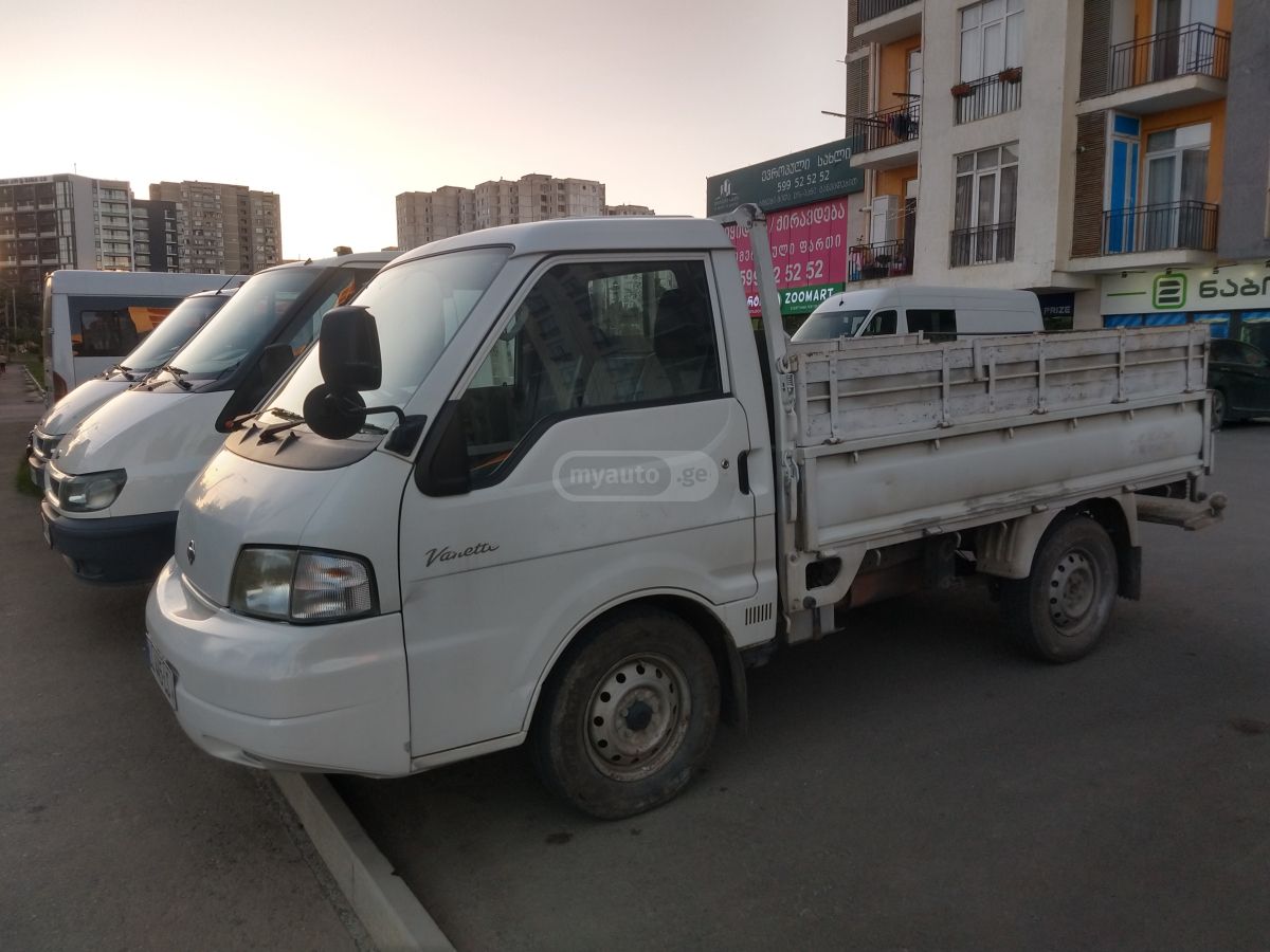 Nissan Vanette 2002 — photo 2