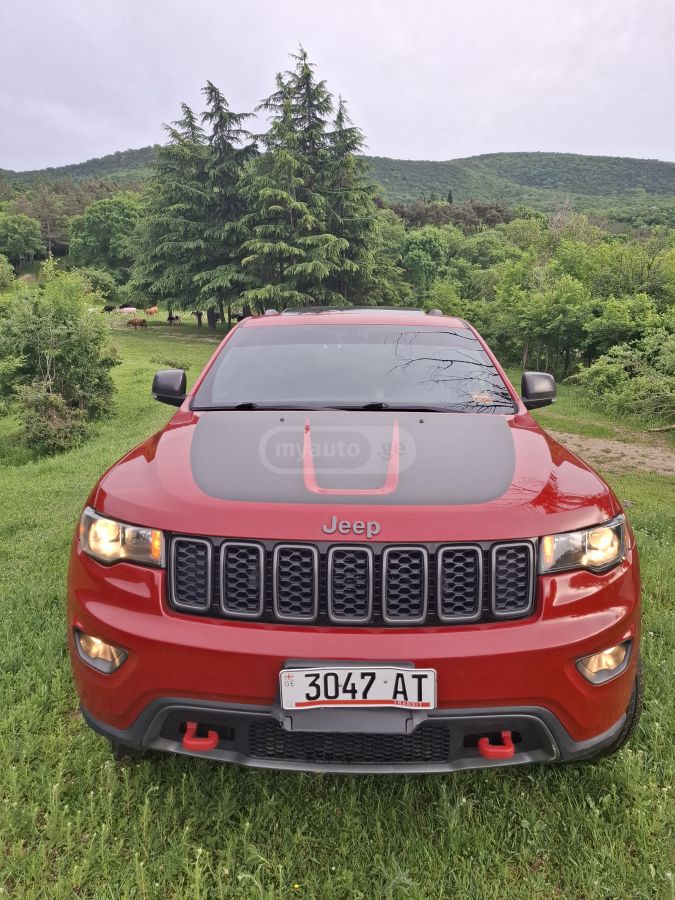 Jeep Grand Cherokee 2020 — photo 2