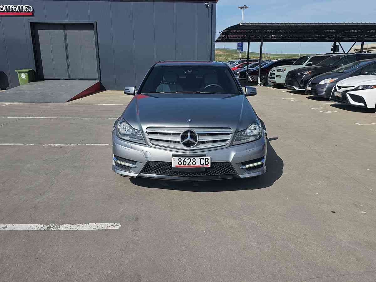 Mercedes-Benz C 250 2014 — photo 2