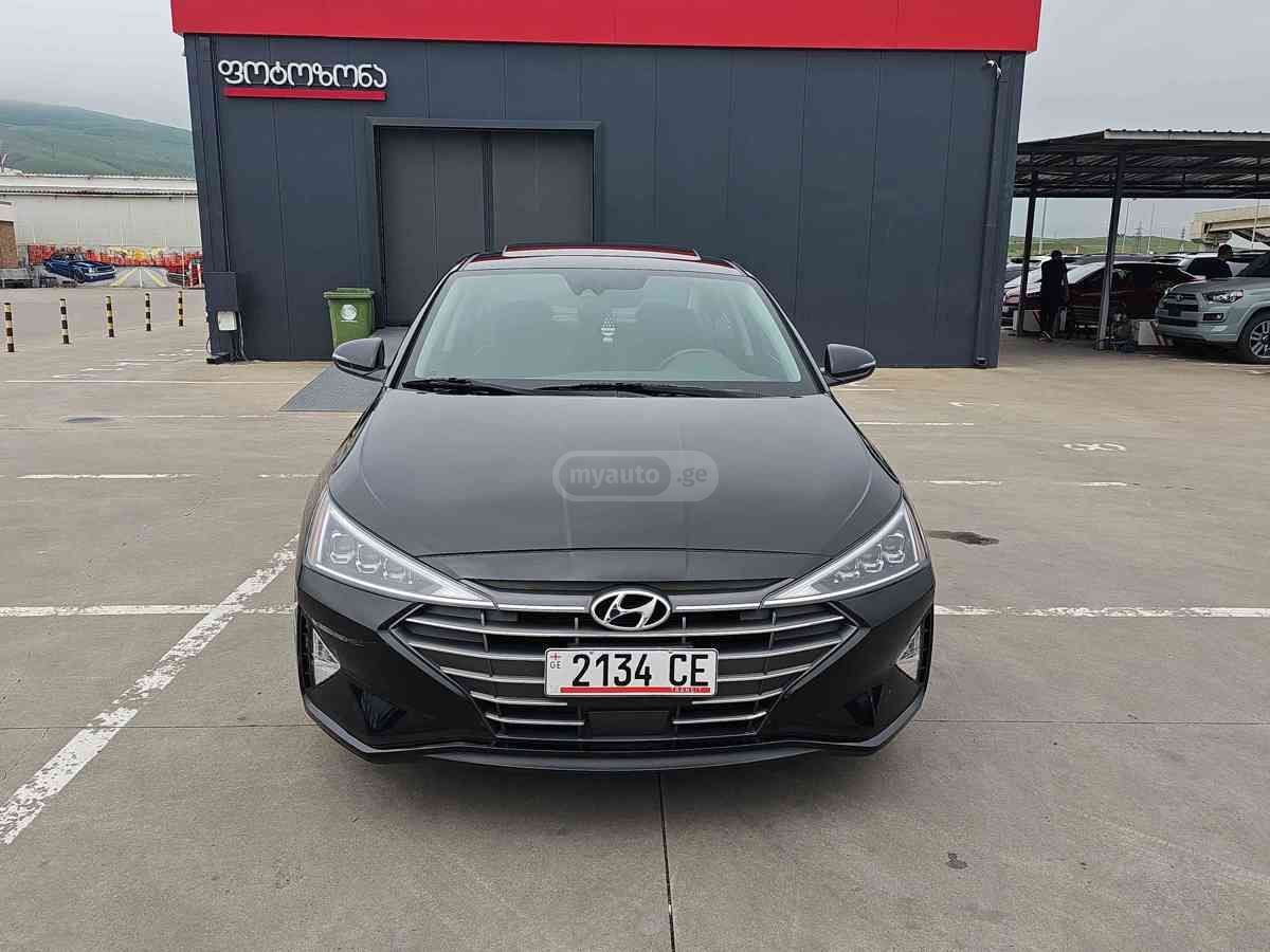 Hyundai Elantra 2020 — photo 2