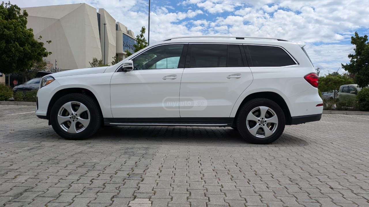 Mercedes-Benz GLS 450 2019 — photo 2