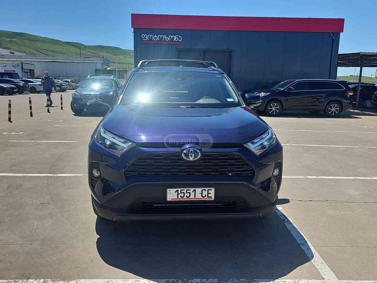 Toyota RAV 4 2024 — photo 2