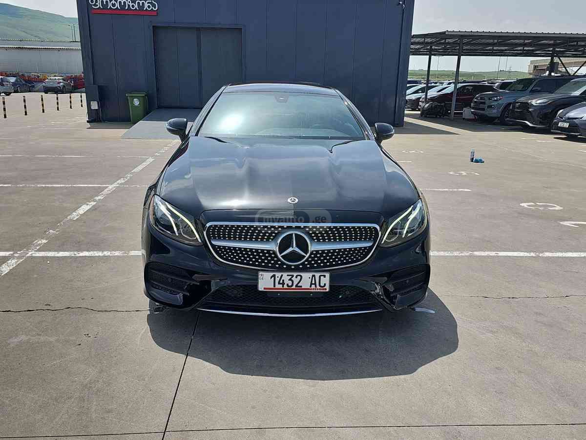 Mercedes-Benz E 400 2018 — photo 2