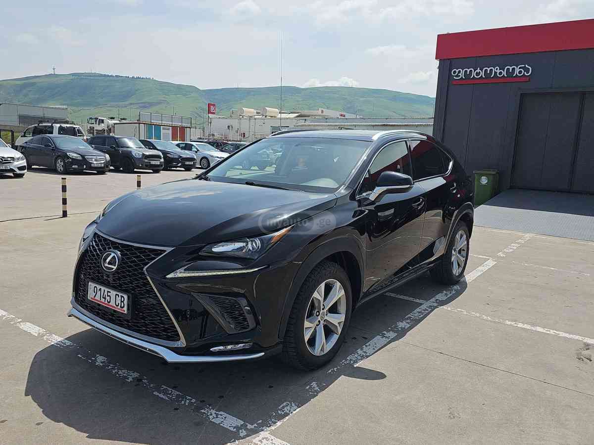 Lexus NX 200
