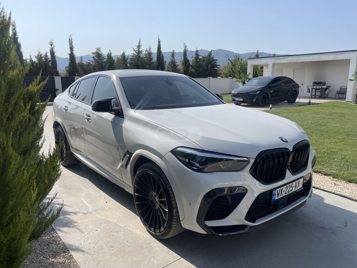BMW X6 2021 — photo 2