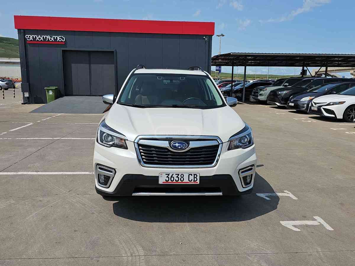 Subaru Forester 2020 — photo 2