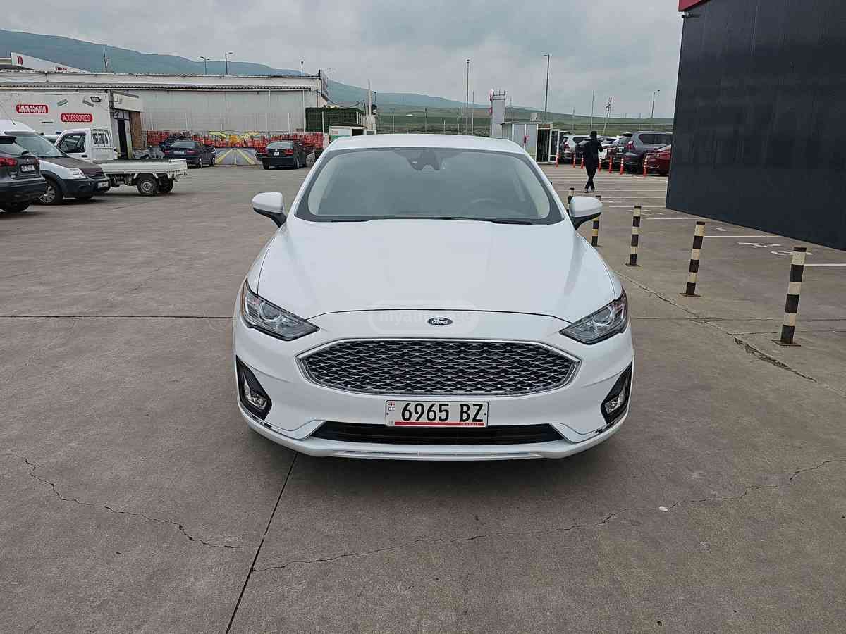 Ford Fusion 2019 — photo 2