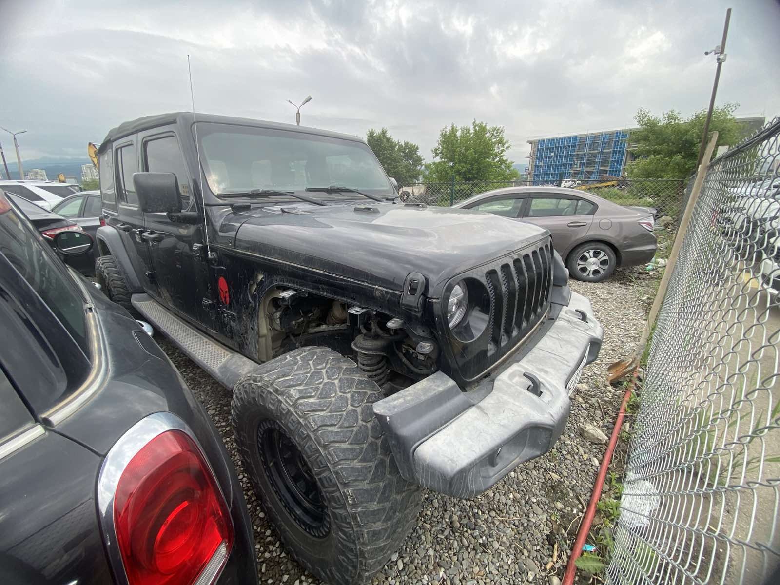 Jeep Wrangler 2018 — photo 2
