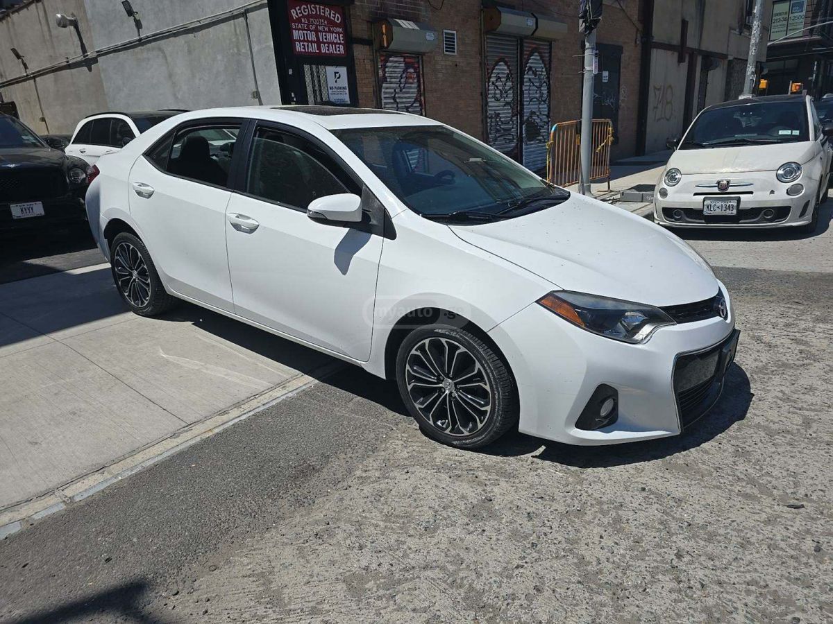 Toyota Corolla 2014 — photo 2