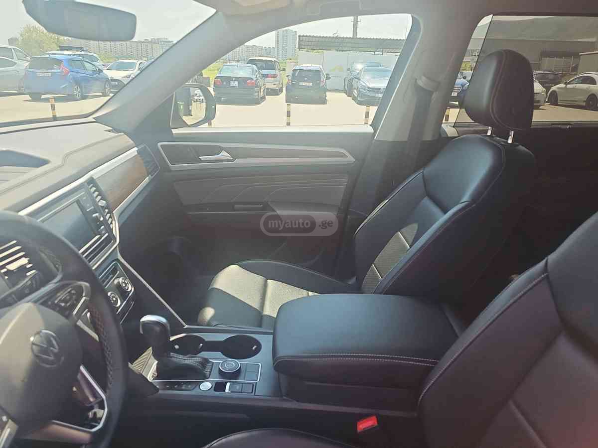 Volkswagen Atlas 2022 — photo 2