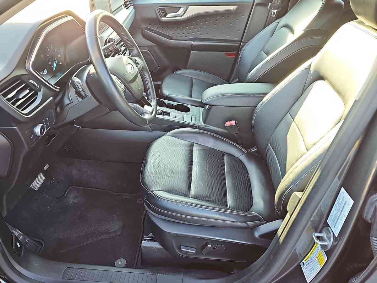 Ford Escape 2020 — photo 2