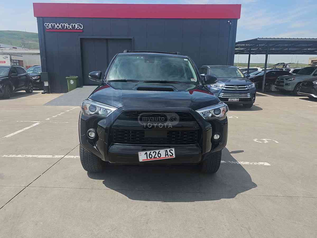Toyota 4Runner 2021 — photo 2