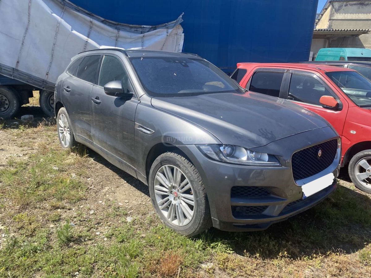 Jaguar F-Pace 2017 — photo 2