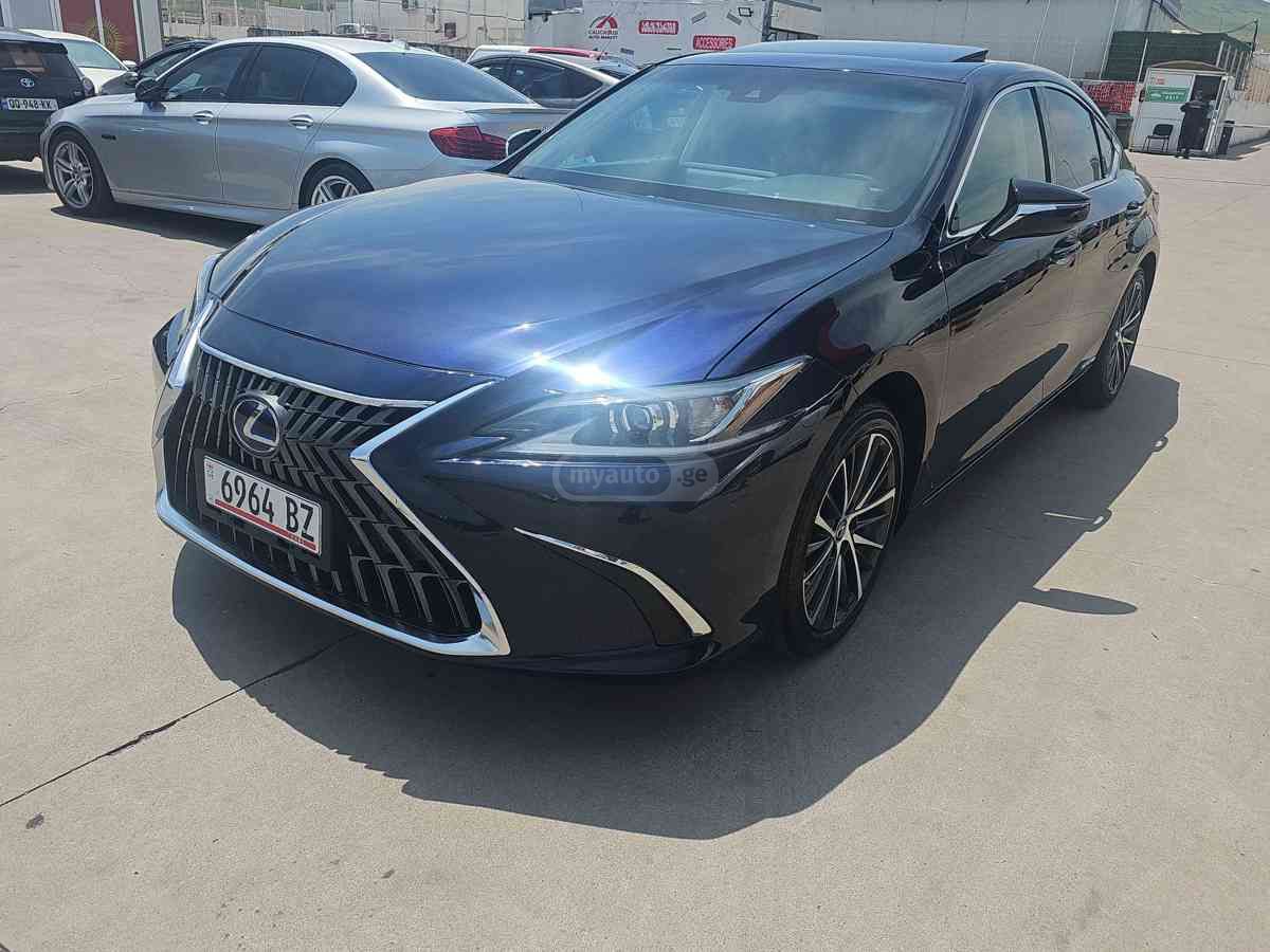 Lexus ES 300