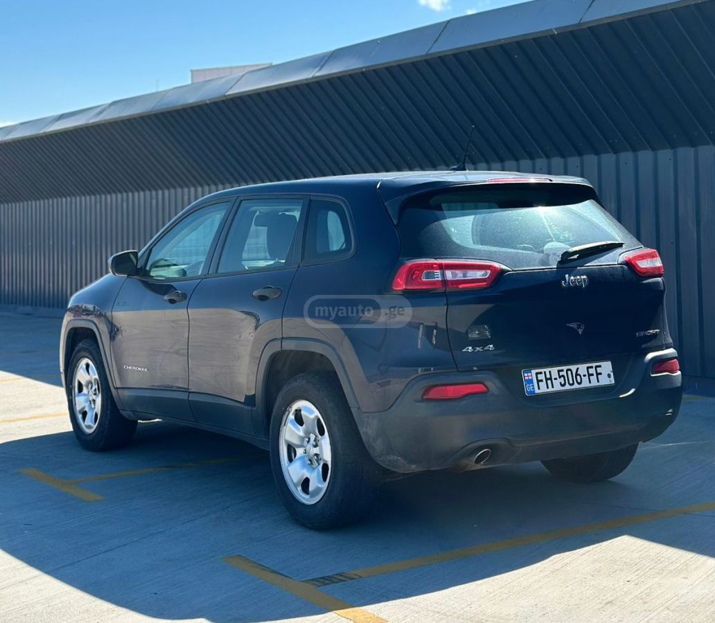 Jeep Cherokee 2015 — photo 2