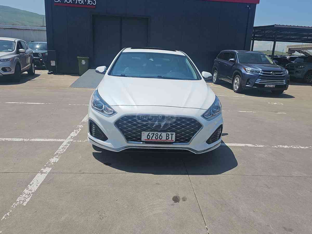 Hyundai Sonata 2019 — photo 2