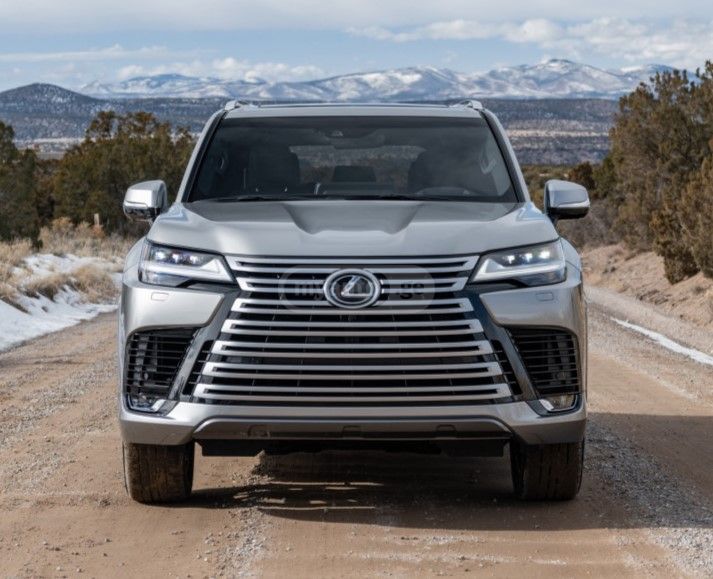 Lexus LX 500 2023 — photo 2