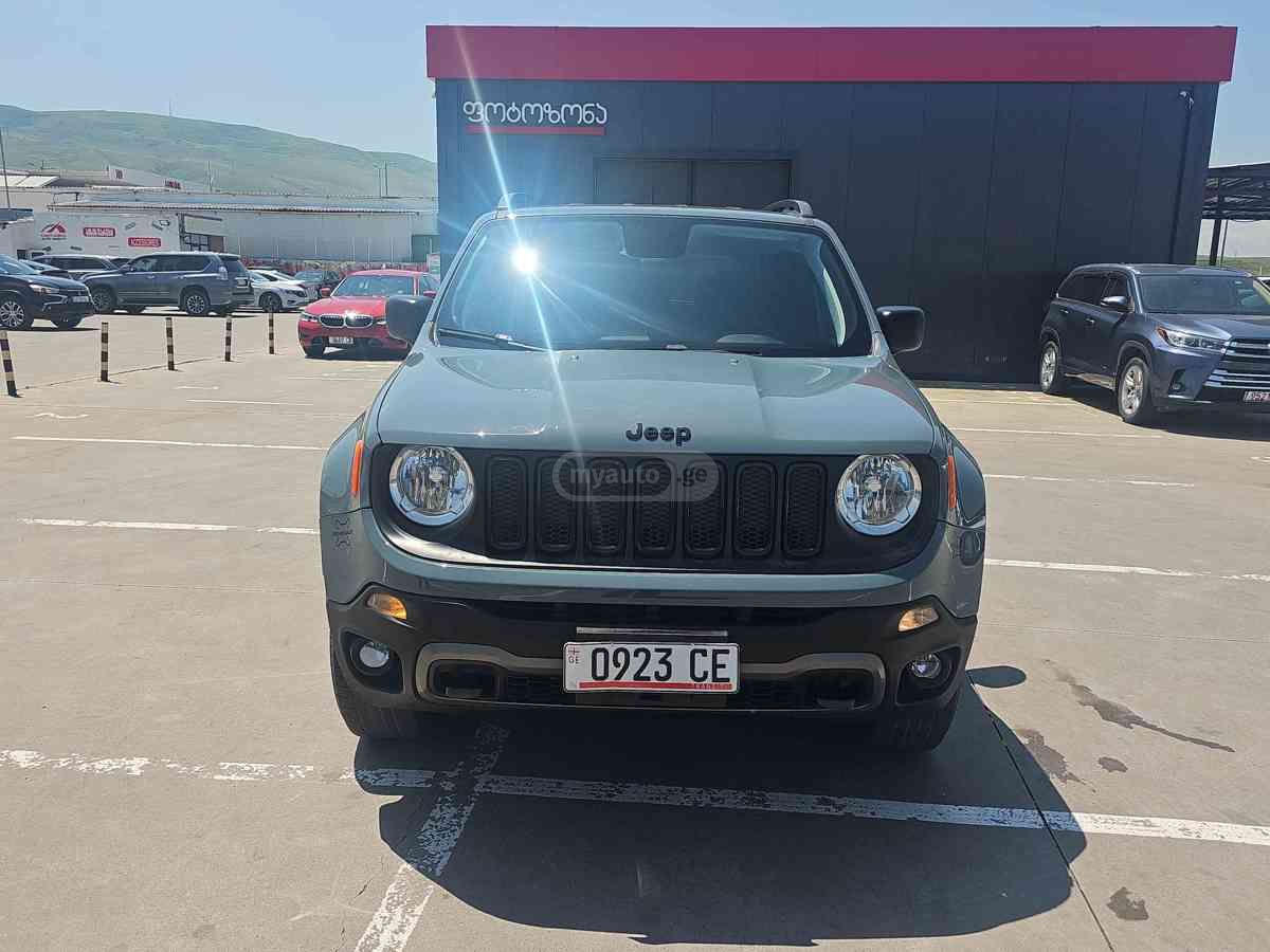 Jeep Renegade 2018 — photo 2