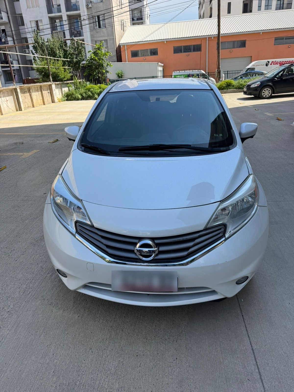 Nissan Versa 2015 — photo 2
