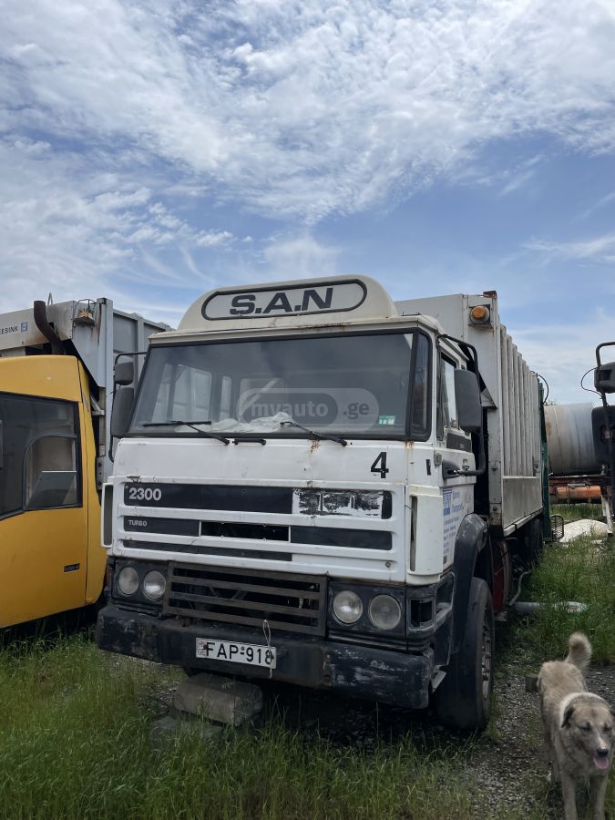 Volvo B12 1994 — photo 2