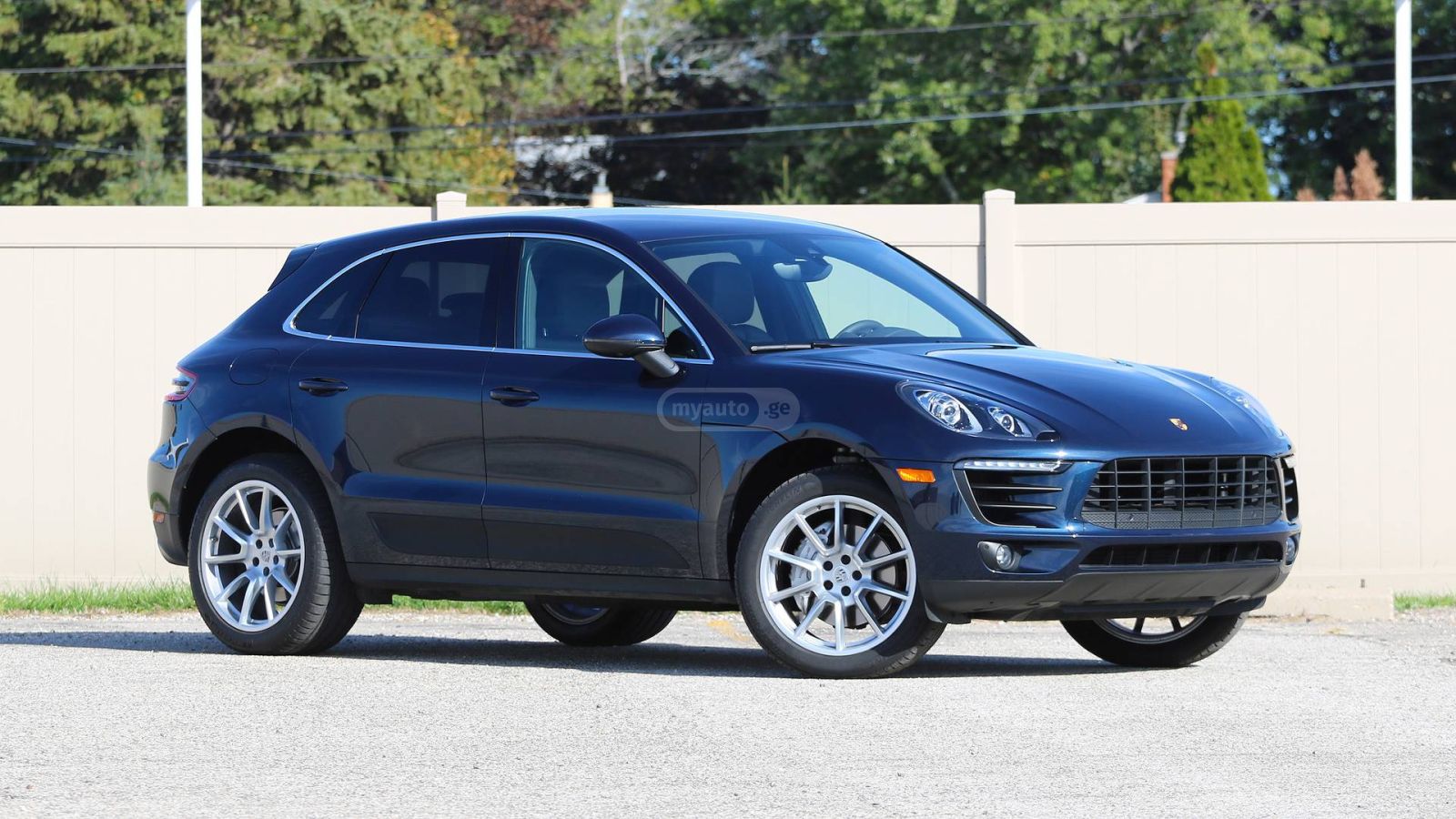 Porsche Macan 2017 — photo 2