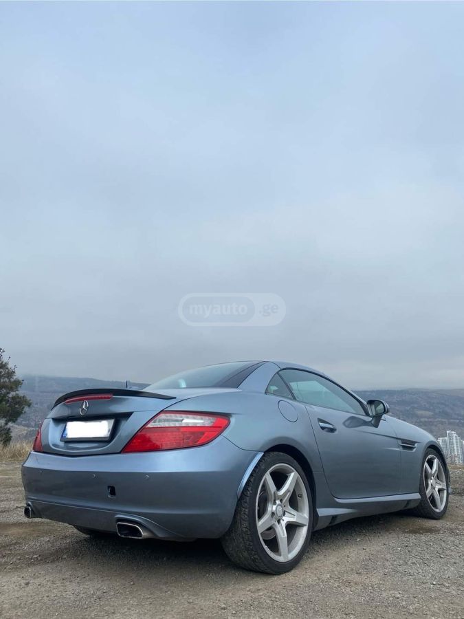 Mercedes-Benz SLK 250 2012 — photo 2