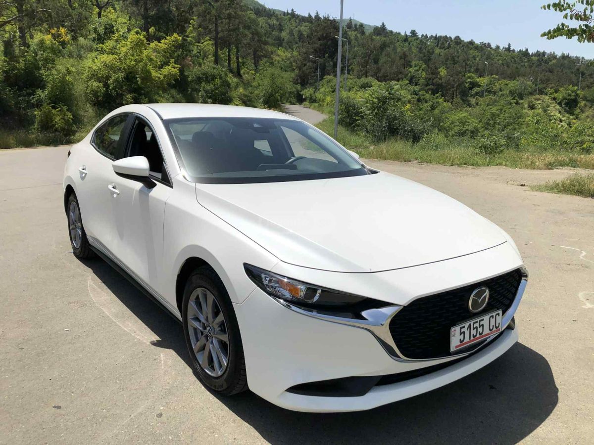 Mazda Mazda3 2020 — photo 2