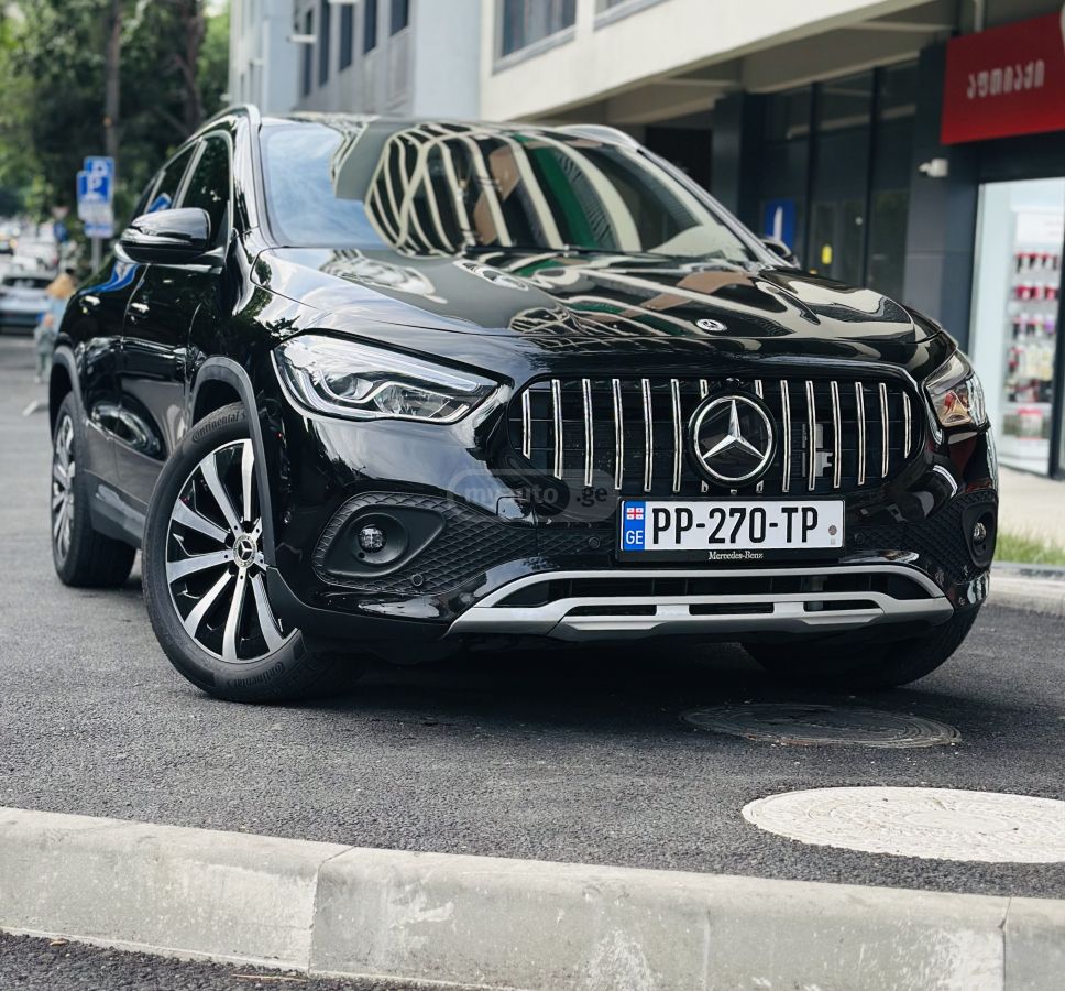 Mercedes-Benz GLA 250