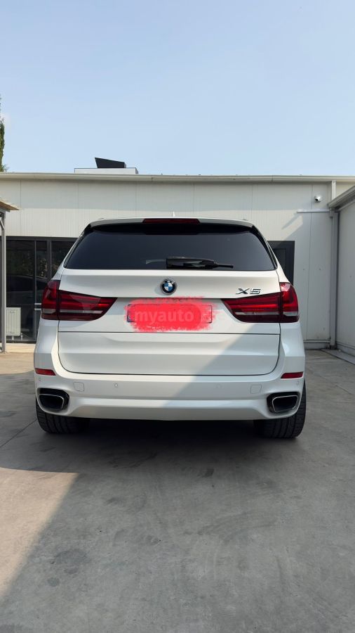 BMW X5 2014 — photo 2