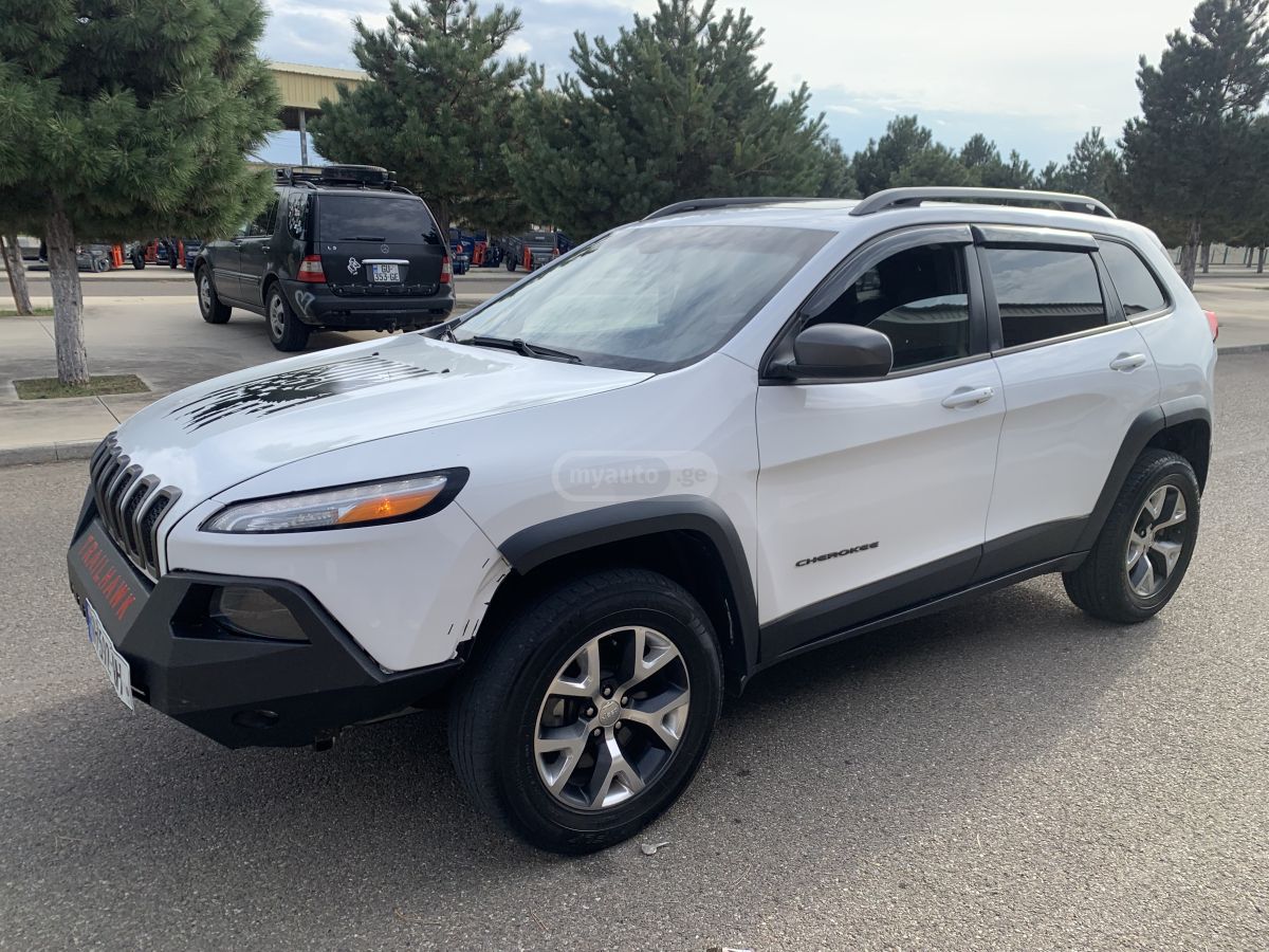 Jeep Cherokee 2017 — photo 2