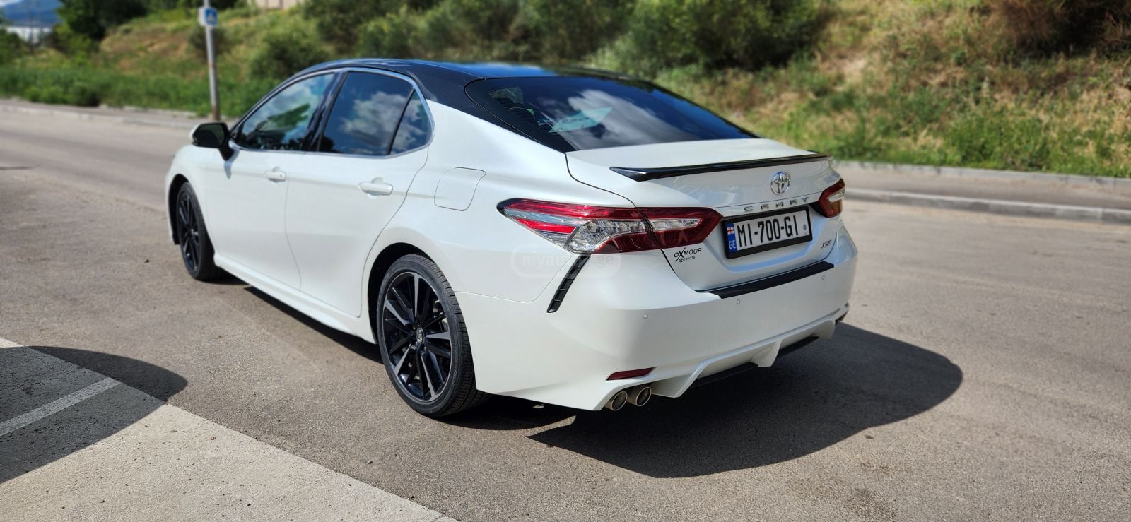 Toyota Camry 2020 — photo 2