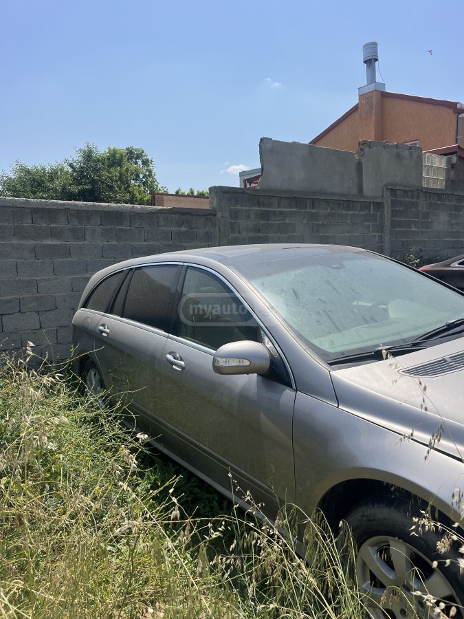 Mercedes-Benz R 350 2007 — photo 2