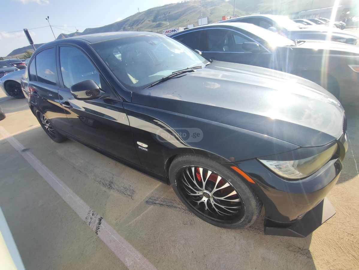 BMW 328 2011 — photo 2