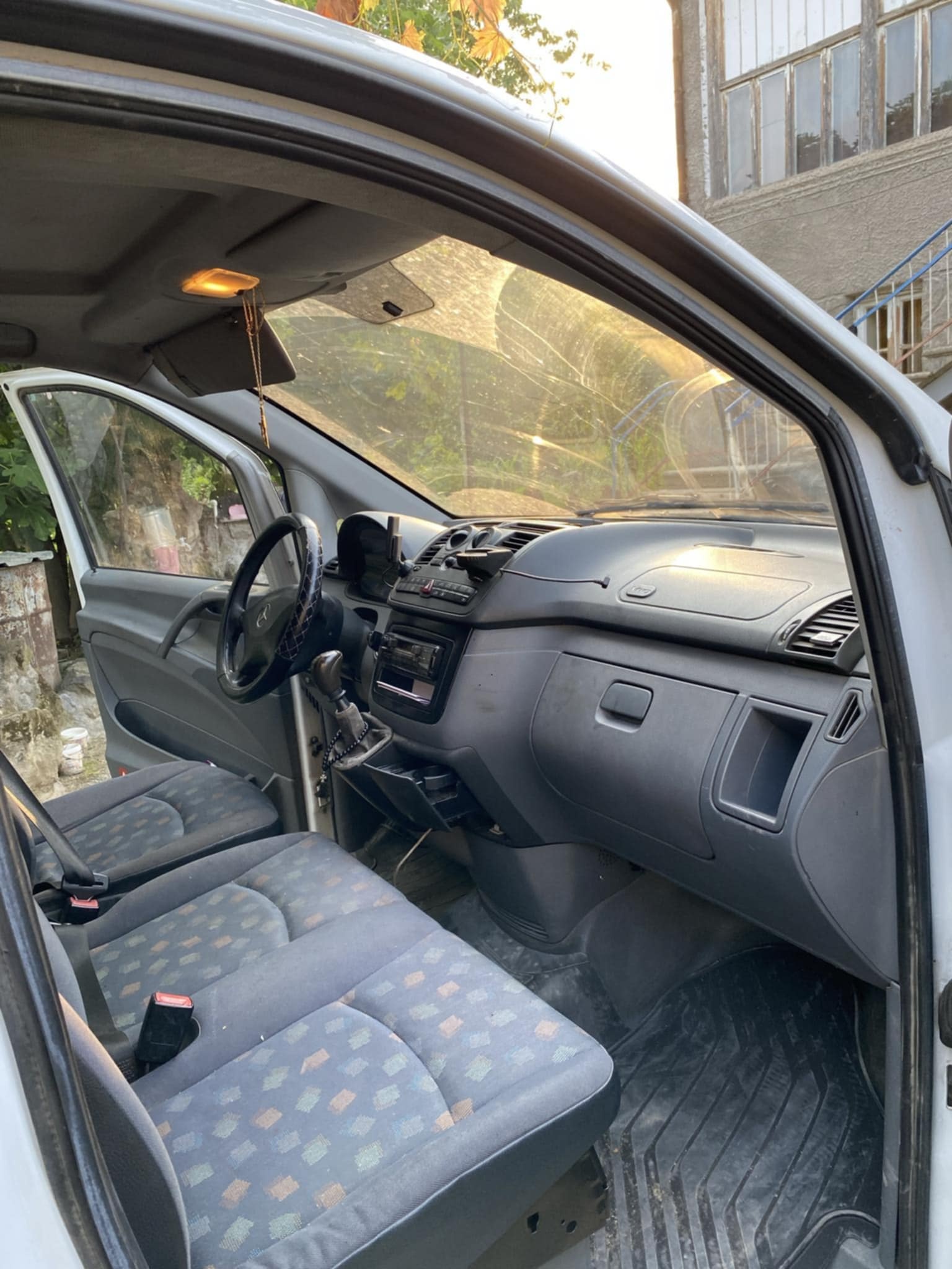 Mercedes-Benz Vito 2004 — photo 2
