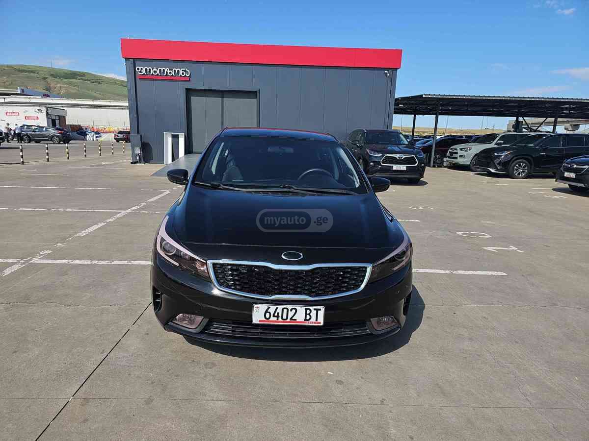 Kia Forte 2017 — photo 2