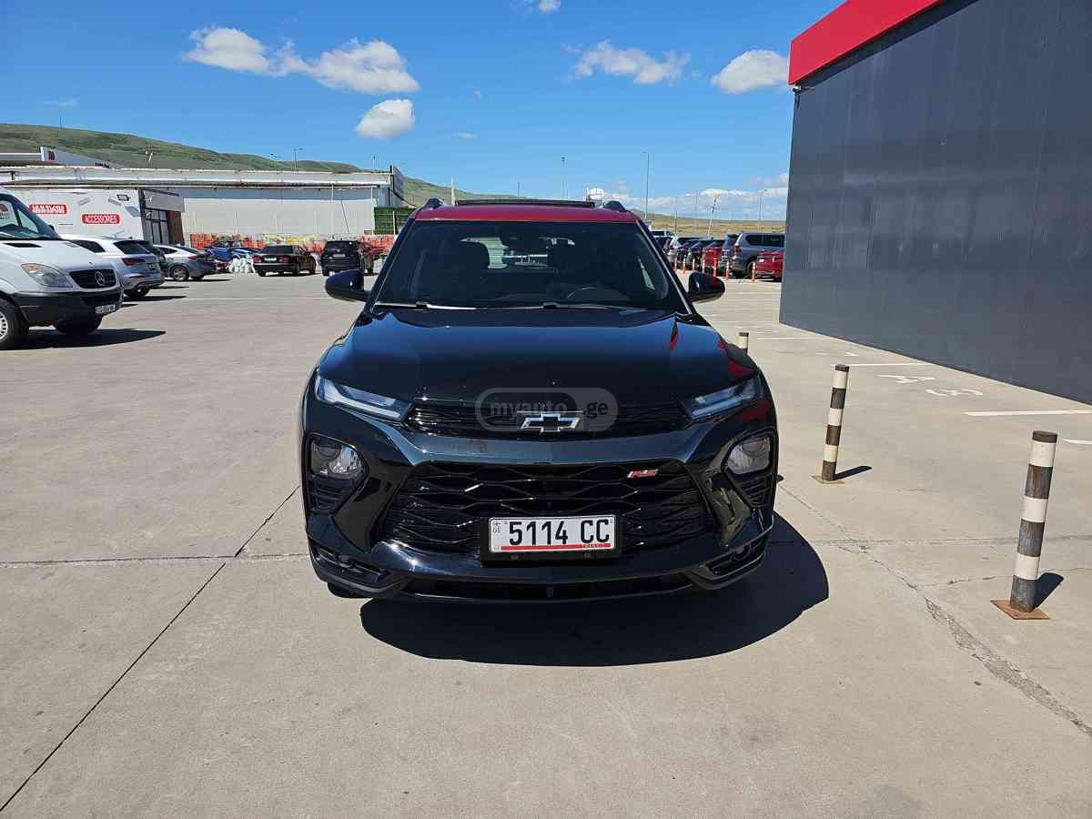 Chevrolet Trailblazer 2021 — photo 2