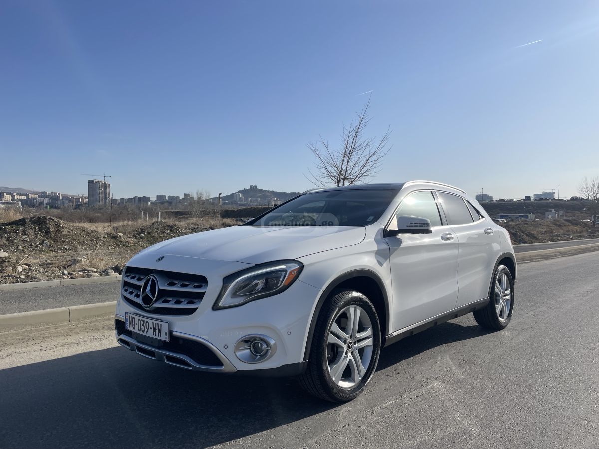 Mercedes-Benz GLA 250 2019 — photo 2