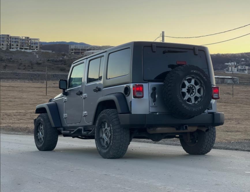 Jeep Wrangler 2016 — photo 2