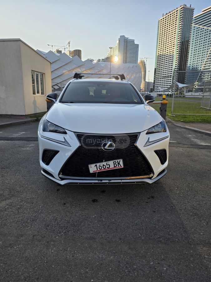 Lexus NX 300