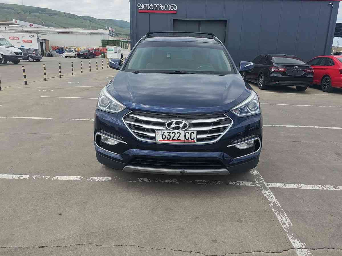 Hyundai Santa Fe 2018 — photo 2