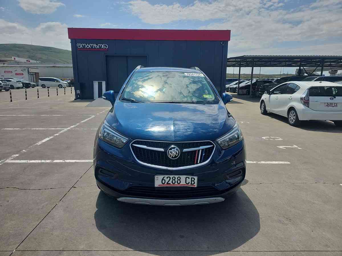 Buick Encore 2019 — photo 2